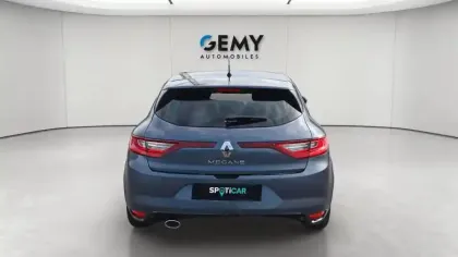 Photo 3 Renault Megane Mégane IV Berline TCe 140 EDC FAP