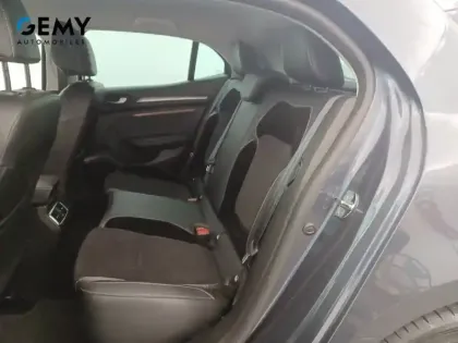 Photo 31 Renault Megane Mégane IV Berline TCe 140 EDC FAP