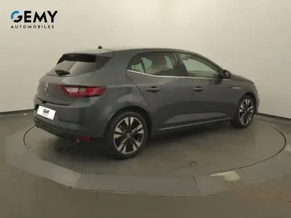 Photo 39 Renault Megane Mégane IV Berline TCe 140 EDC FAP