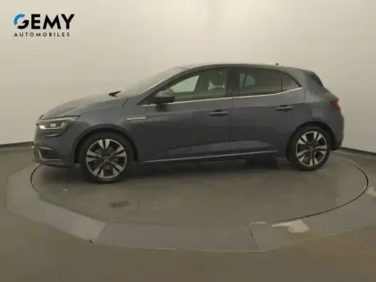 Photo 40 Renault Megane Mégane IV Berline TCe 140 EDC FAP