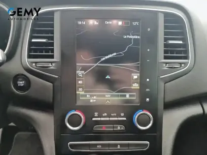 Photo 36 Renault Megane Mégane IV Berline TCe 140 EDC FAP