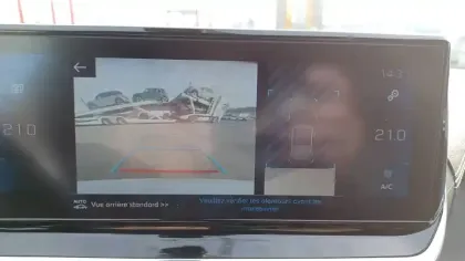 Photo 22 Peugeot 2008  PureTech 130 S&S EAT8