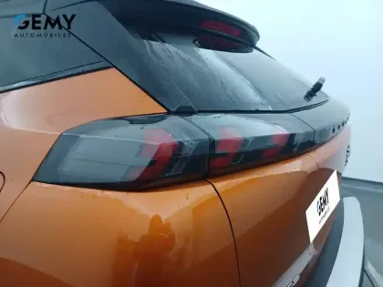 Photo 80 Peugeot 2008  PureTech 130 S&S EAT8