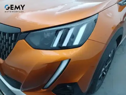 Photo 79 Peugeot 2008  PureTech 130 S&S EAT8