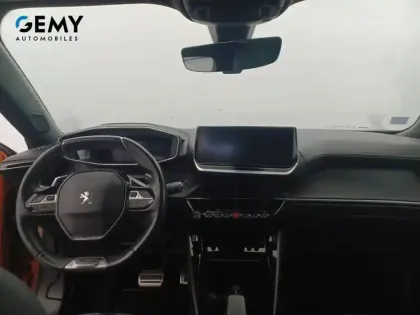 Photo 71 Peugeot 2008  PureTech 130 S&S EAT8