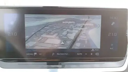 Photo 21 Peugeot 2008  PureTech 130 S&S EAT8