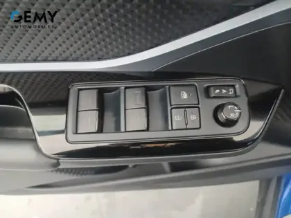 Photo 11 Toyota C-HR  Hybride 1.8L