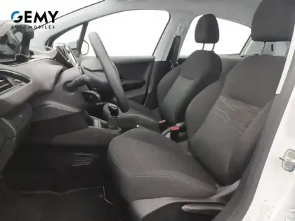 Photo 8 Peugeot 208  AFFAIRE BLUEHDI 100 S&S BVM5