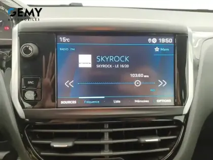 Photo 19 Peugeot 208  AFFAIRE BLUEHDI 100 S&S BVM5