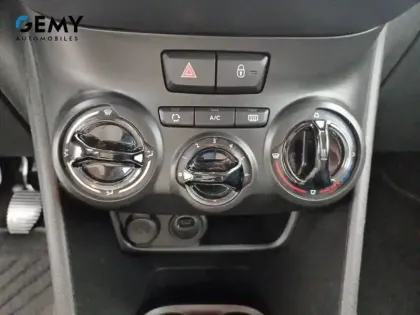 Photo 18 Peugeot 208  AFFAIRE BLUEHDI 100 S&S BVM5