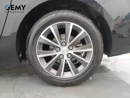 Photo 10 Peugeot 308  SW 1.2 PureTech 130ch S&S EAT6