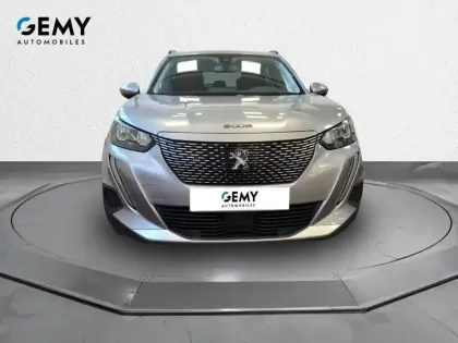 Photo 1 Peugeot 2008  Electrique 136 ch