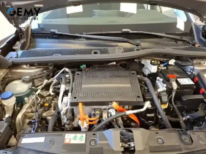 Photo 11 Peugeot 2008  Electrique 136 ch