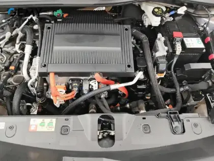 Photo 28 Peugeot 2008  Electrique 136 ch