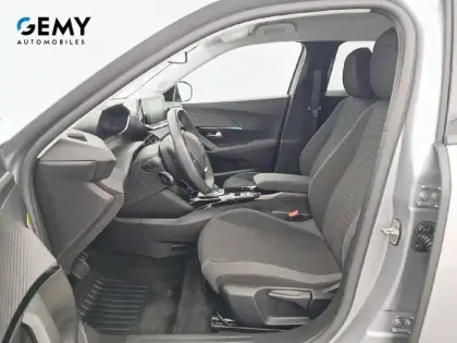 Photo 25 Peugeot 2008  Electrique 136 ch