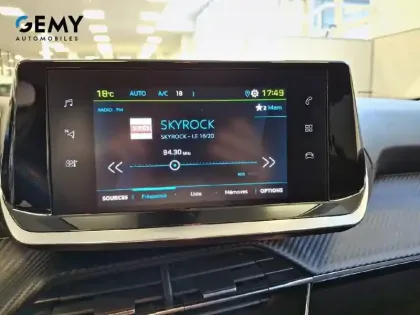 Photo 12 Peugeot 2008  Electrique 136 ch