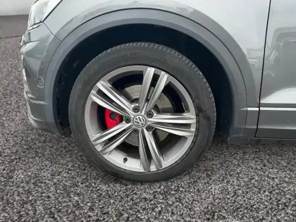 Photo 8 Volkswagen T-roc  1.5 TSI 150 EVO Start/Stop DSG7