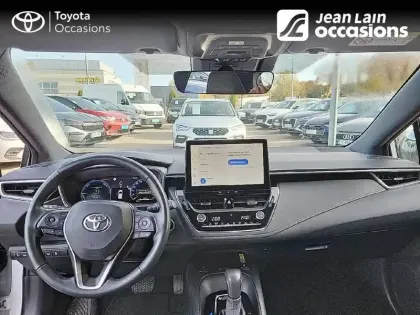 Photo 17 Toyota Corolla  Hybride 140ch