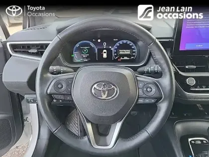 Photo 11 Toyota Corolla  Hybride 140ch