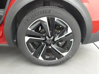 Photo 12 Peugeot 408  PureTech 130 ch S&S EAT8