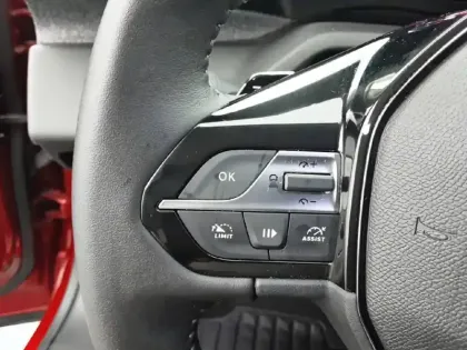 Photo 18 Peugeot 408  PureTech 130 ch S&S EAT8