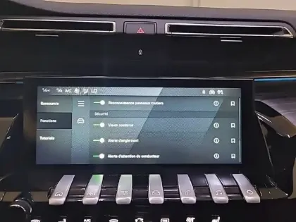 Photo 56 Peugeot 508  SW Hybrid4 360 e-EAT8 Peugeot Sport Engineered