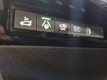 Photo 62 Peugeot 508  SW Hybrid4 360 e-EAT8 Peugeot Sport Engineered