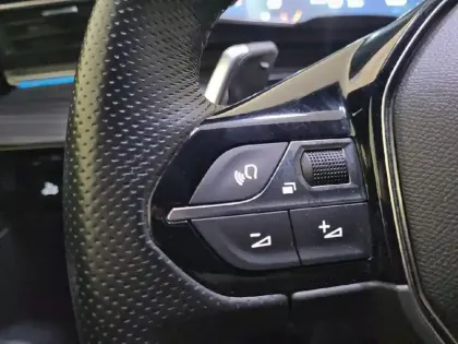 Photo 60 Peugeot 508  SW Hybrid4 360 e-EAT8 Peugeot Sport Engineered