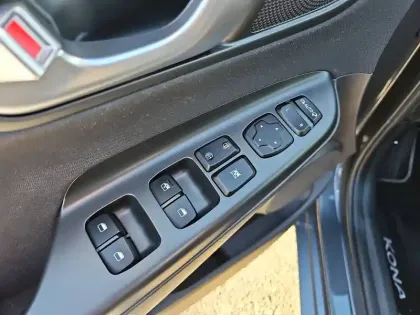 Photo 69 Hyundai Kona  Hybrid 141