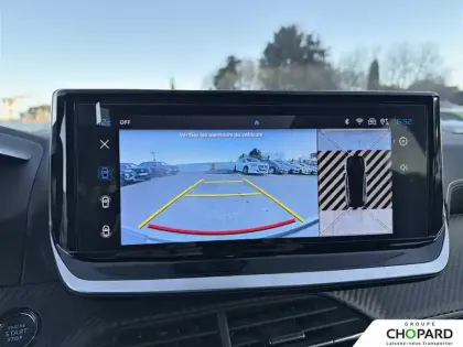 Photo 12 Peugeot 208  Hybrid 100 e-DCS6