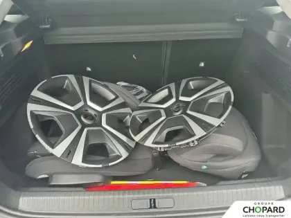 Photo 23 Citroën C4  Hybride 145 e-DCS6