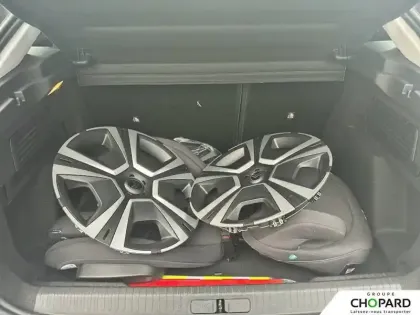 Photo 7 Citroën C4  Hybride 145 e-DCS6