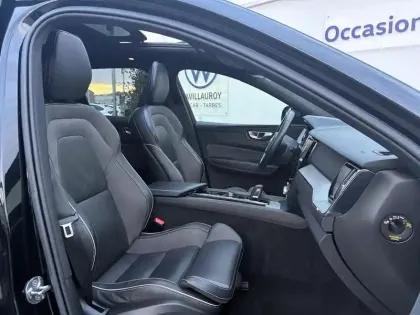 Photo 26 Volvo Xc60  B4 (Diesel) 197 ch Geartronic 8