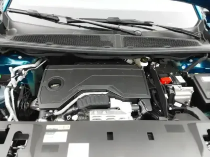 Photo 14 Peugeot 3008  Hybrid 145 e-DCS6