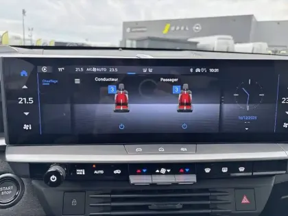 Photo 21 Opel Grandland  1.2 Turbo Hybrid 145 ch e-DCT6