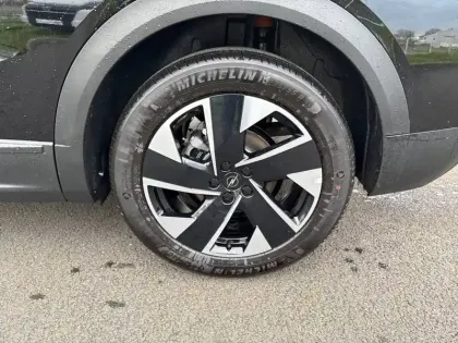 Photo 12 Opel Grandland  1.2 Turbo Hybrid 145 ch e-DCT6