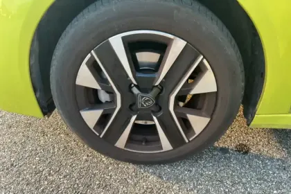 Photo 12 Peugeot 208  PureTech 100 S&S BVM6