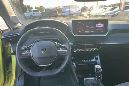 Photo 15 Peugeot 208  PureTech 100 S&S BVM6