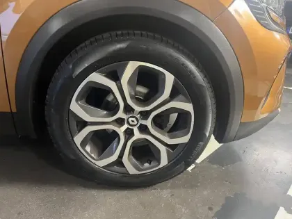 Photo 9 Renault Captur  TCe 140 EDC - 21