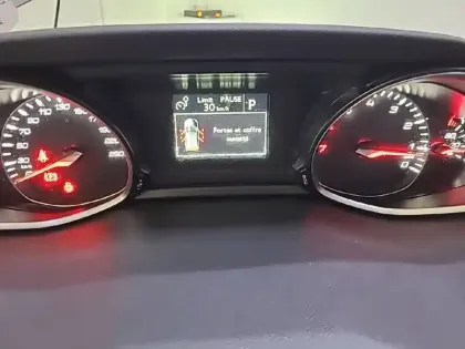 Photo 9 Peugeot 308  PureTech 130ch S&S EAT8