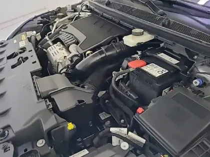 Photo 14 Peugeot 308  PureTech 130ch S&S EAT8