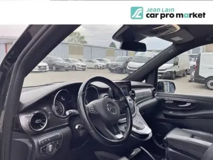 Photo 12 Mercedes Classe V  Long 300 d 9G-TRONIC