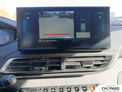 Photo 36 Peugeot 3008  Hybrid 225 e-EAT8