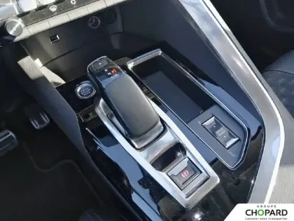 Photo 18 Peugeot 3008  Hybrid 225 e-EAT8