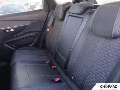 Photo 52 Peugeot 3008  Hybrid 225 e-EAT8