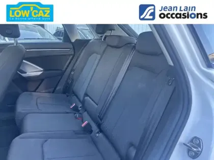 Photo 11 Audi Q3  45 TFSIe 245 ch S tronic 6