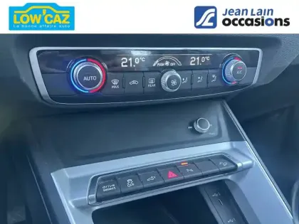 Photo 35 Audi Q3  45 TFSIe 245 ch S tronic 6