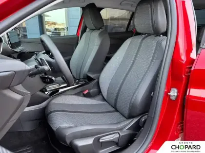 Photo 18 Peugeot 208  Hybrid 110 e-DCS6