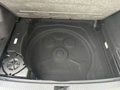 Photo 8 Volkswagen Tiguan  2.0 TDI 150ch DSG7