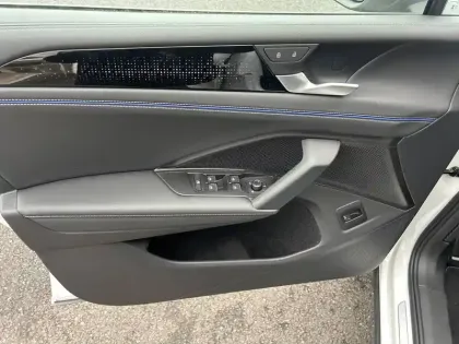 Photo 39 Volkswagen Tiguan  2.0 TDI 150ch DSG7